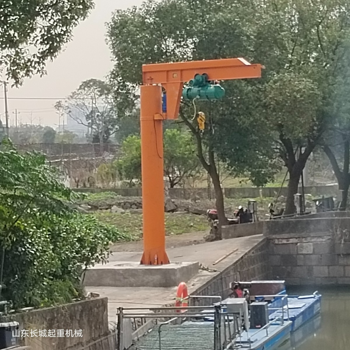 山東長(cháng)城起重機生產(chǎn)懸臂吊旋臂吊山東長(cháng)城起重機生產(chǎn)懸臂吊旋臂吊